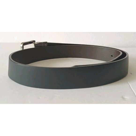 Kenneth Cole Reaction Reversable Leather Belt Size 40 Black / Brown  Dress Work - Picture 4 of 9